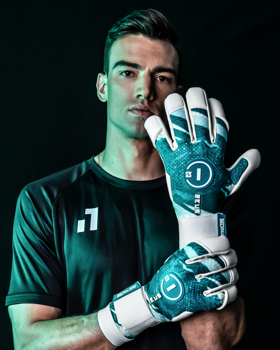 N1 Goalkeeper Zeus 2.0 Breeze UGT+II – N1 Goalkeeper Gloves USA